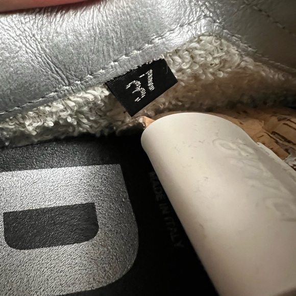 P448 John Margot women’s size 37 python embossed nubuck - Picture 8 of 12